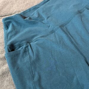 Beyond Yoga Teal High-Waist Leggings with Side Pocket